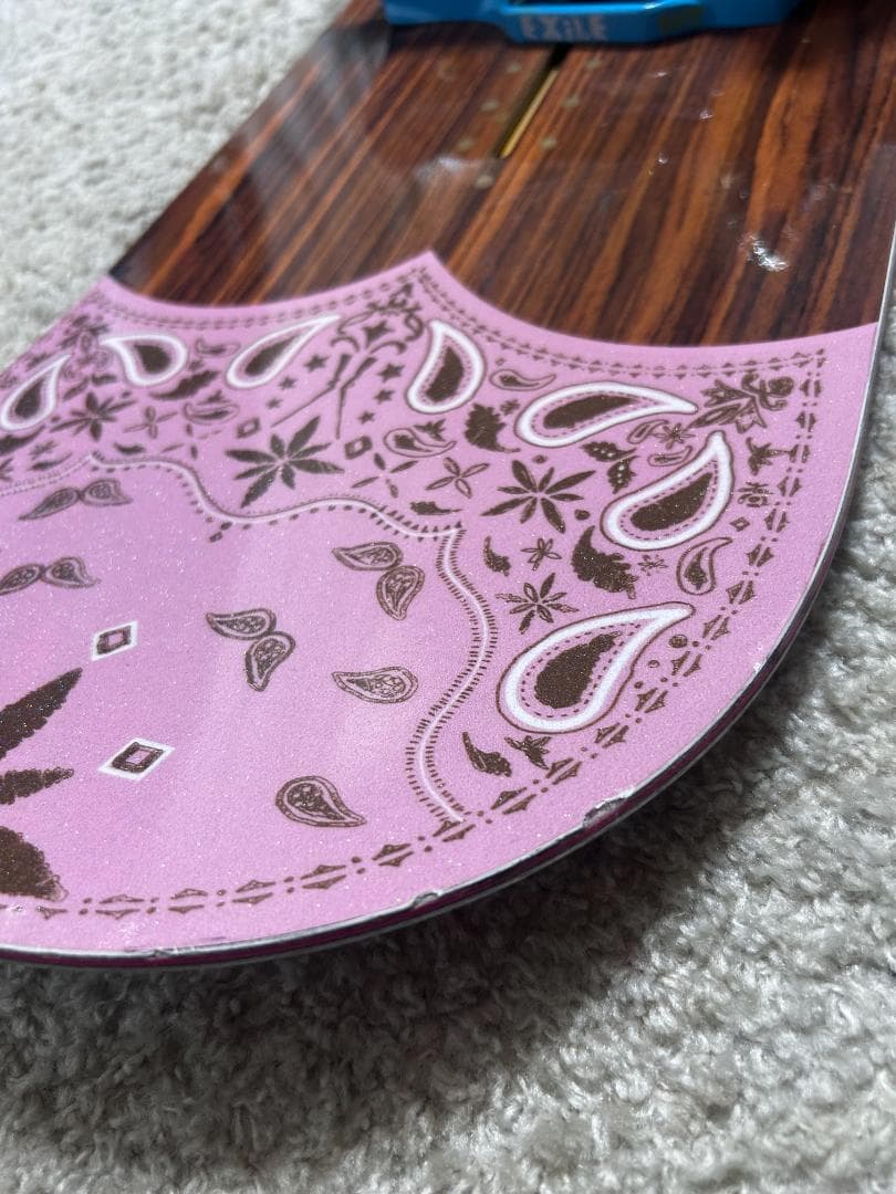 日本限定　BURTON　HUG　バートン　ハグ　スノーボード　板　142cm