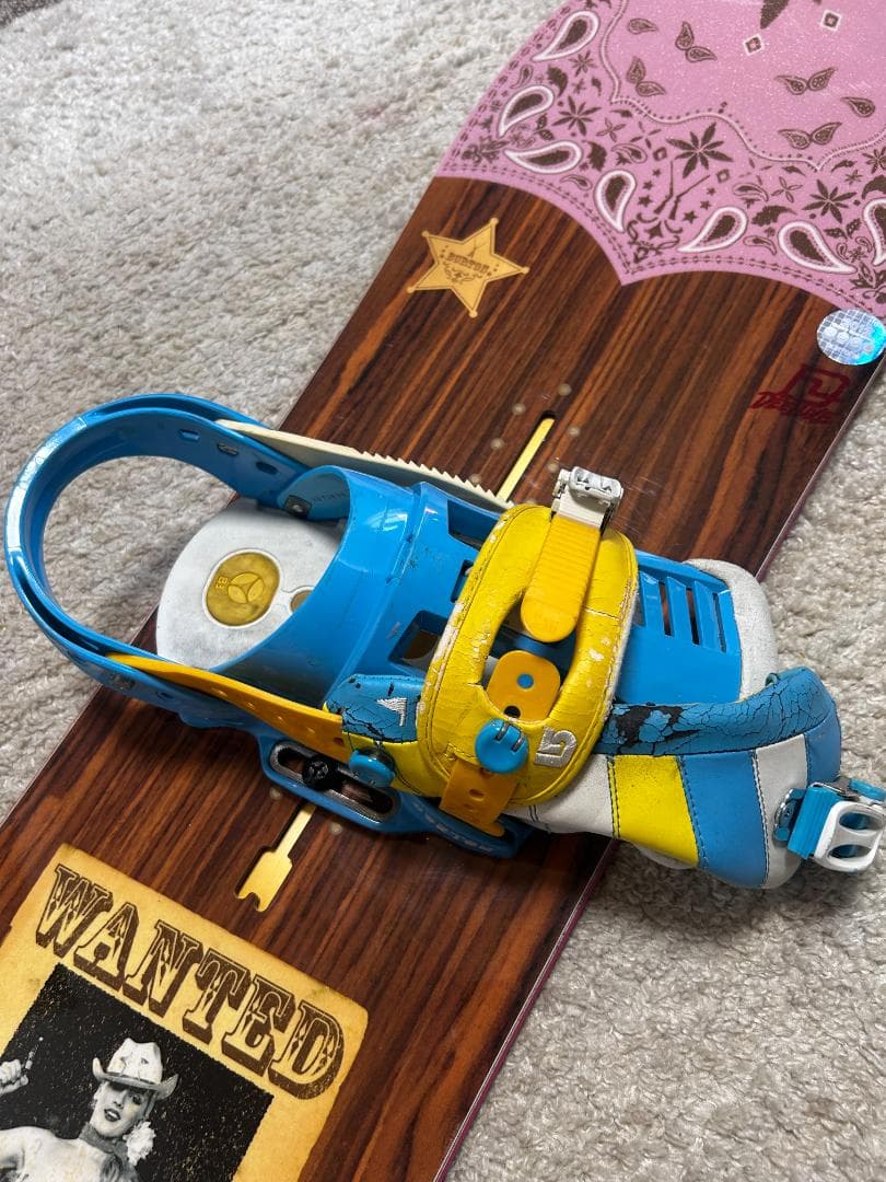 日本限定　BURTON　HUG　バートン　ハグ　スノーボード　板　142cm