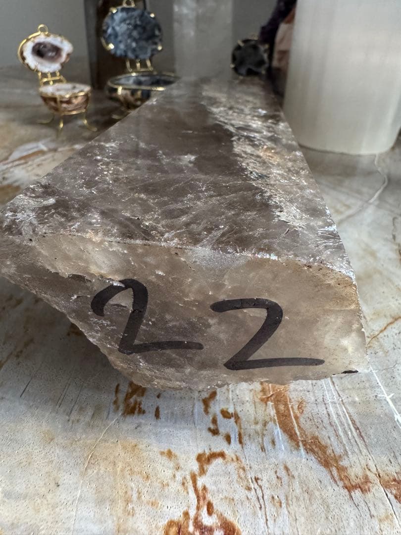 セール最終価格◎スモーキークォーツ タワー型 虹入り 22cm