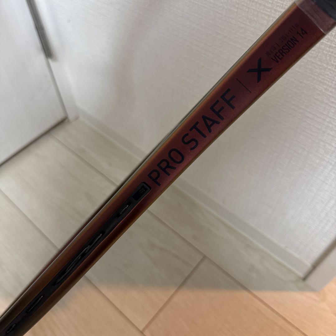ほぼ新品　Wilson Pro Staff X v14テニスラケット 国内正規品
