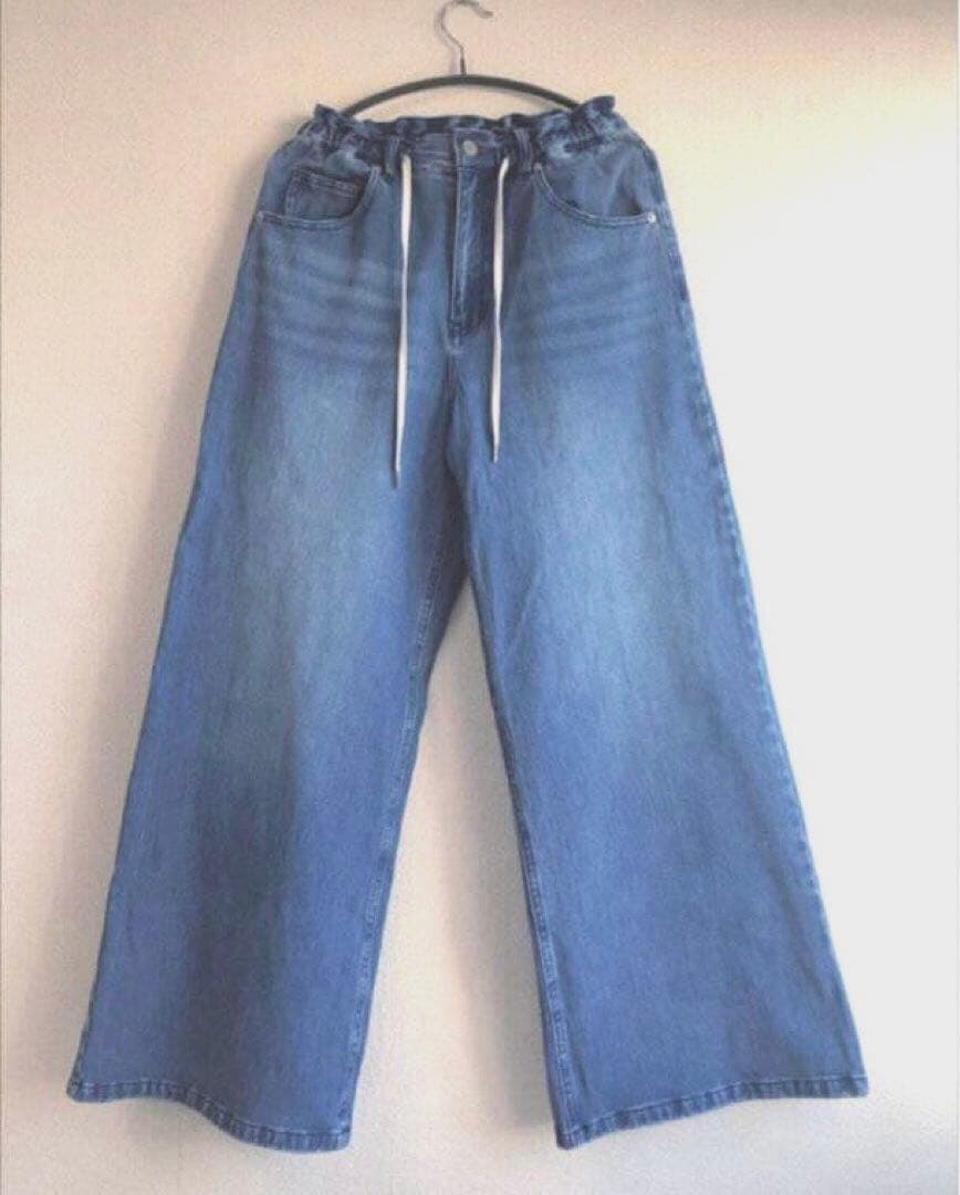 ほぼ新品♪ドロストワイドカットデニム ♪『VERY』YouTube紹介アイテム