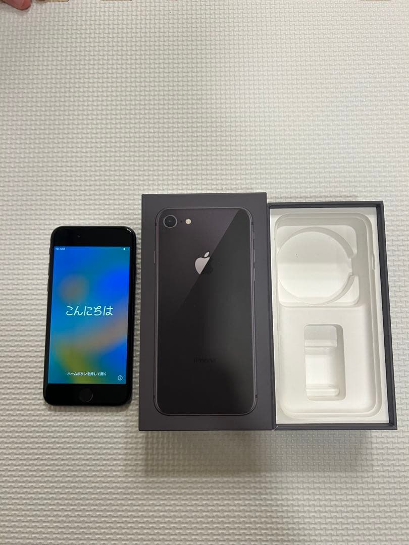 iPhone8 64GB SIMフリー 箱付き
