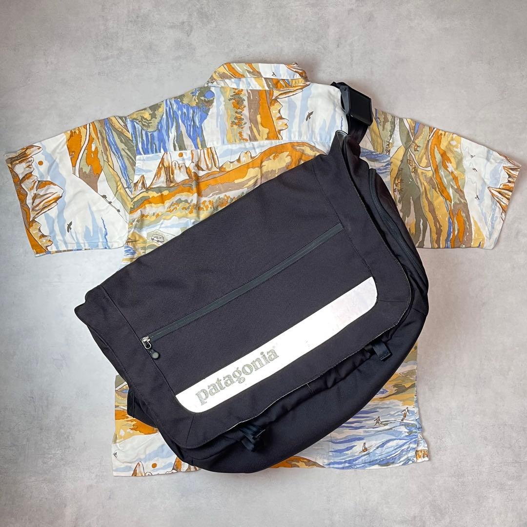 patagonia critical mass メッセンジャーバック ブラック
