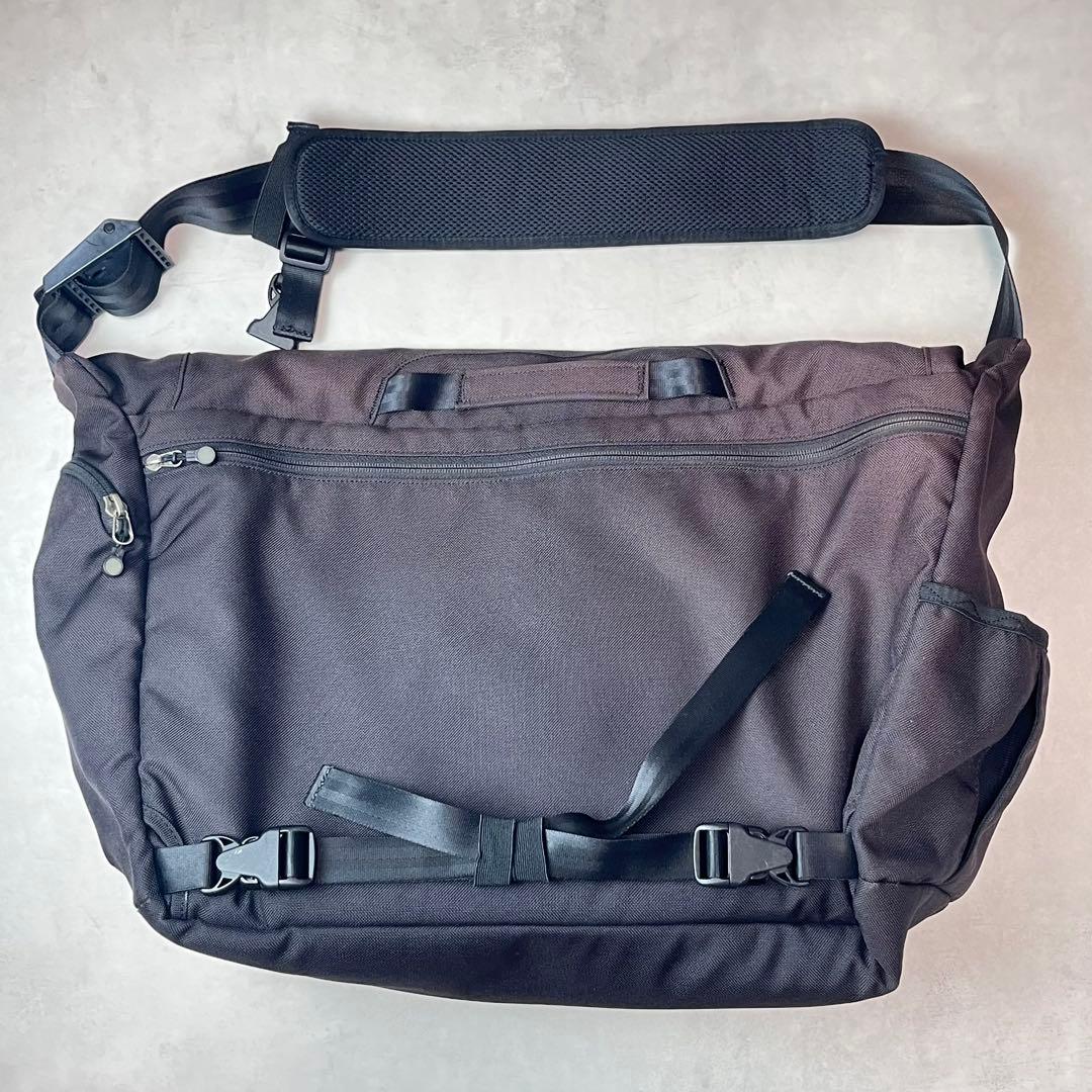 patagonia critical mass メッセンジャーバック ブラック