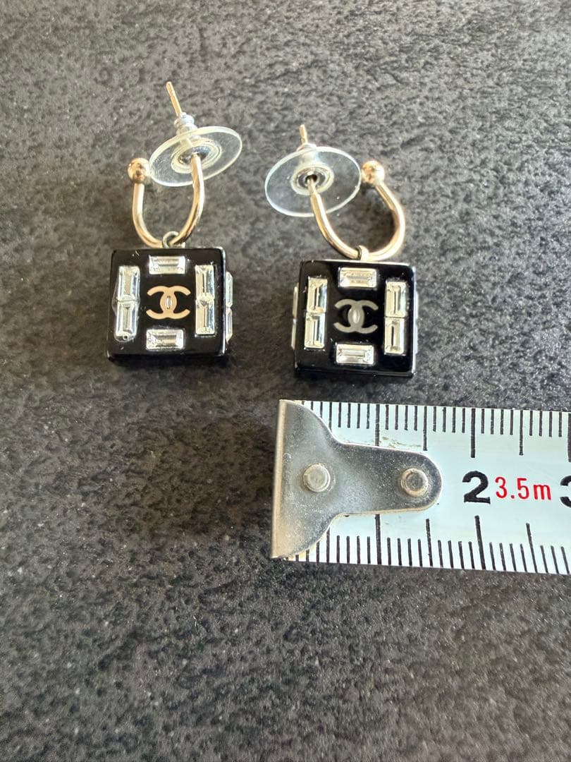 「美品」CHANEL ブラック スクエア ピアス