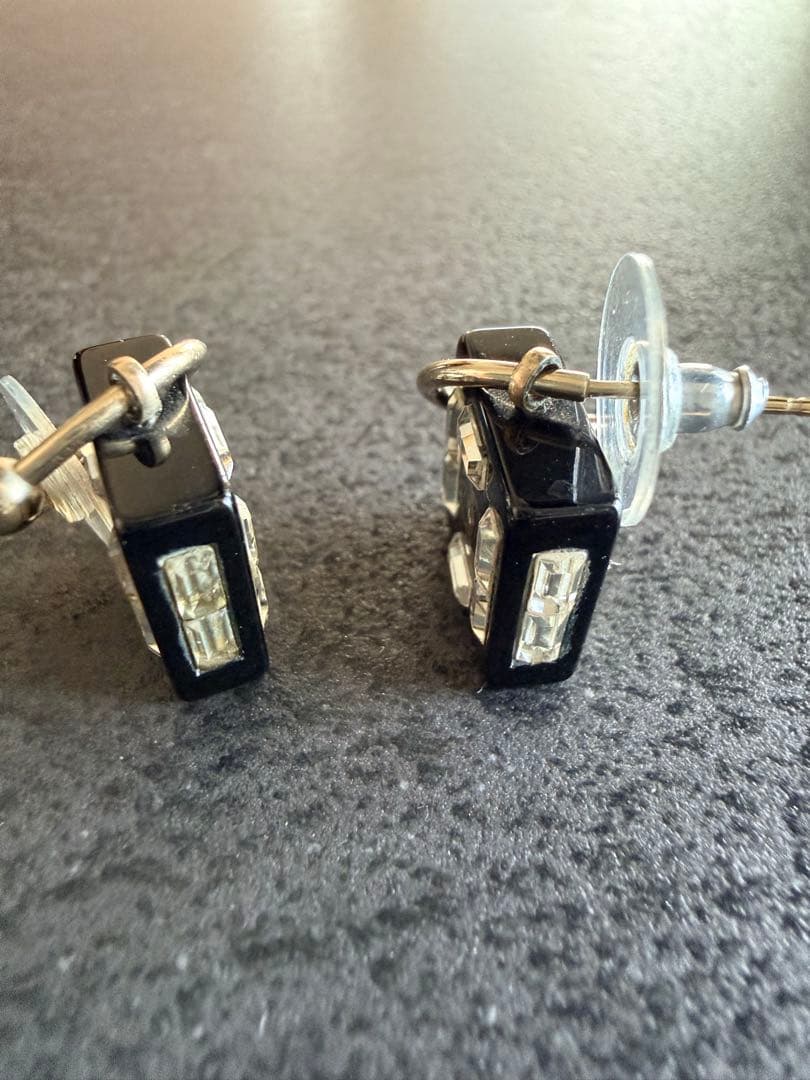「美品」CHANEL ブラック スクエア ピアス