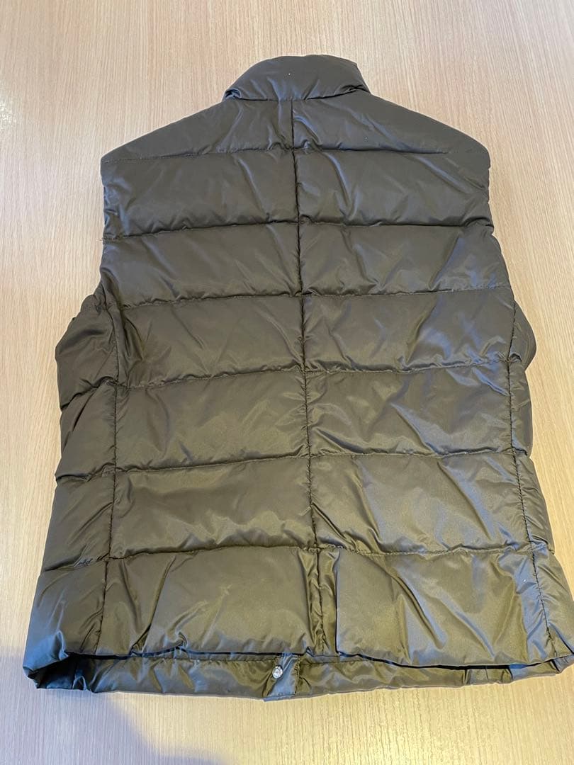 モンクレール　ダウンベスト　サイズ0 オリーブ　最終値下げ　14000円