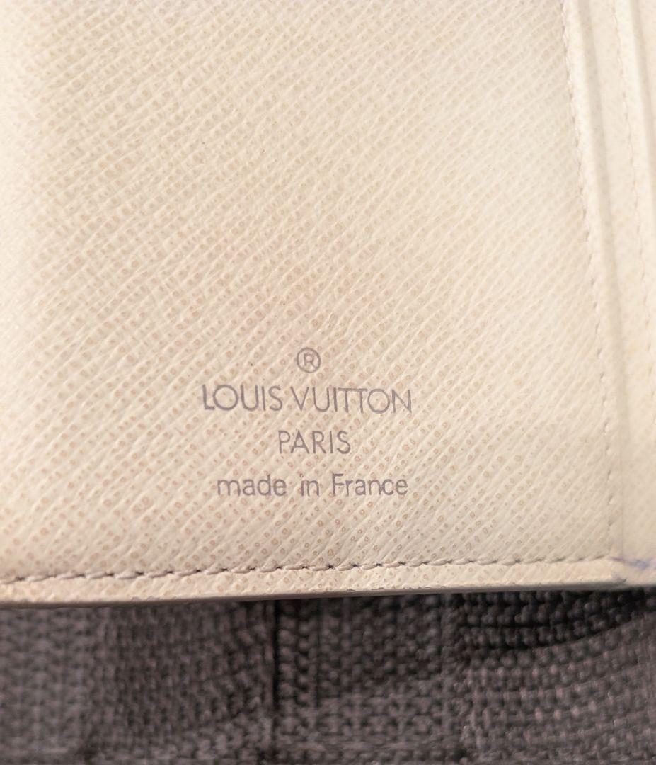 ルイヴィトン財布　ダミエアズールがま口財布