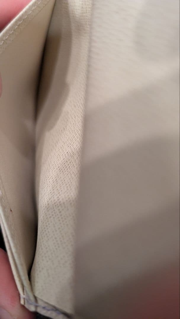 ルイヴィトン財布　ダミエアズールがま口財布