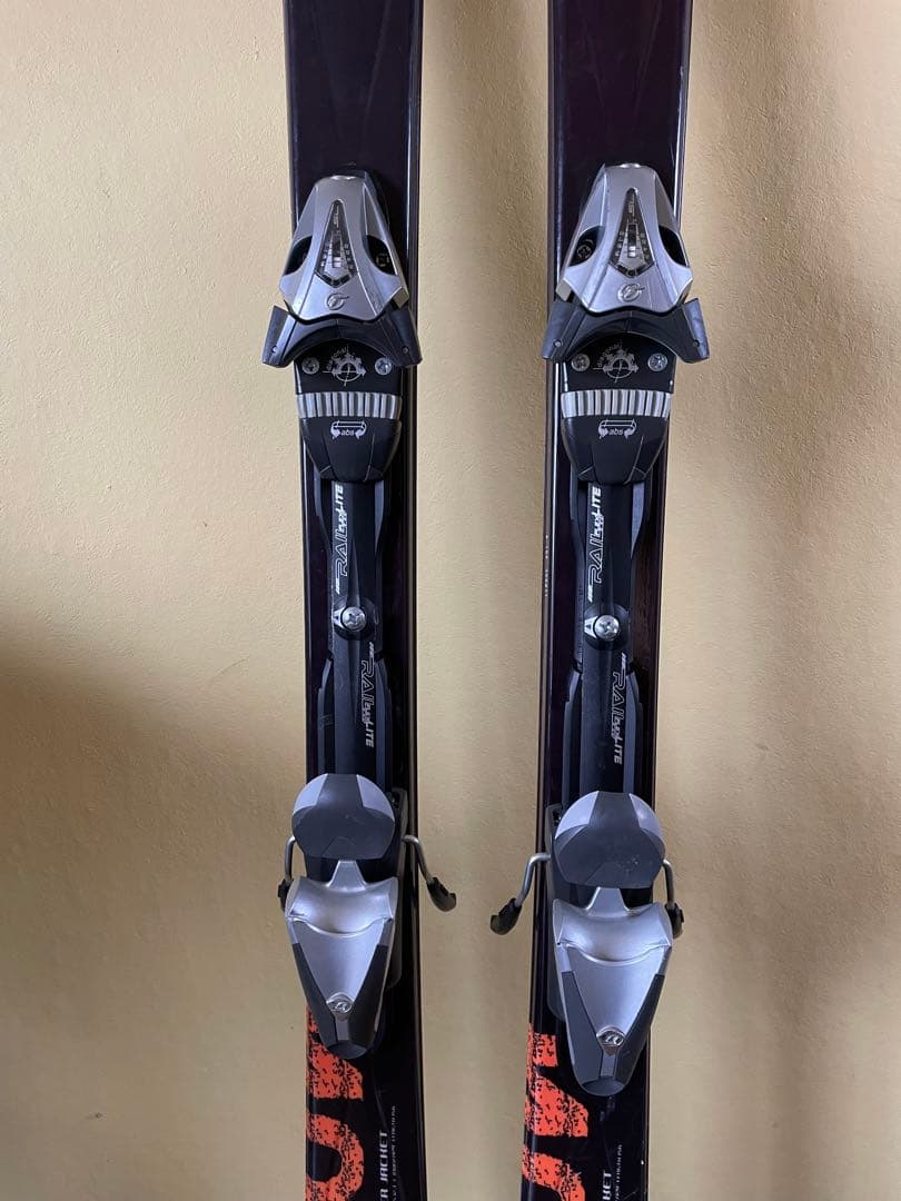 ブラックデン 　HEAD XENON X 2.0 スキー板156cm