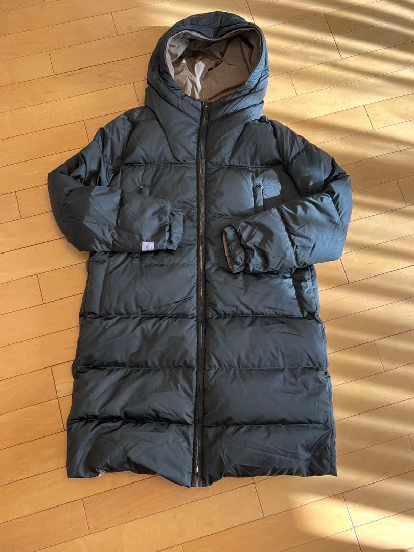 Max Mara リバーシブル　オリーブベージュ　美品　ダウンコート12万