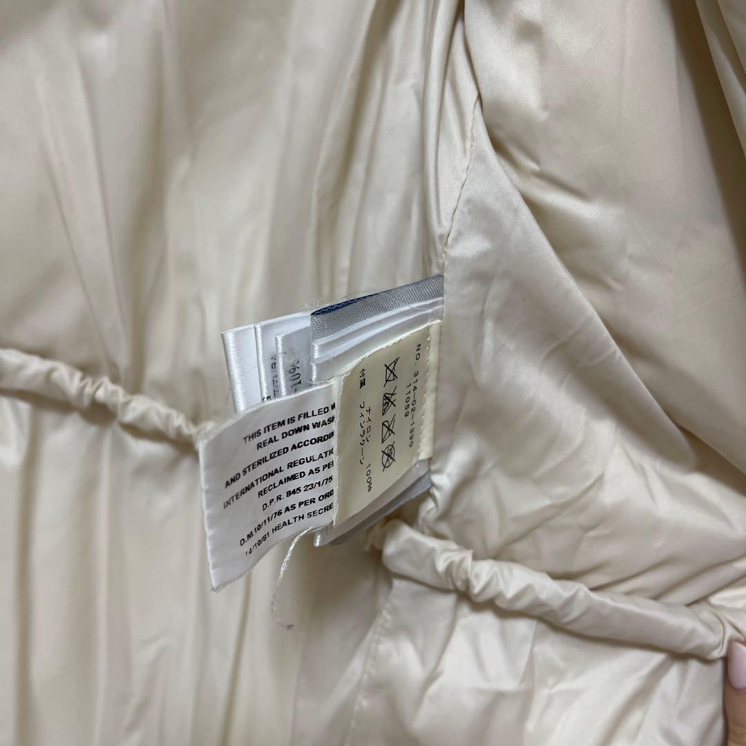 MONCLER フード付きダウンジャケット アイボリー