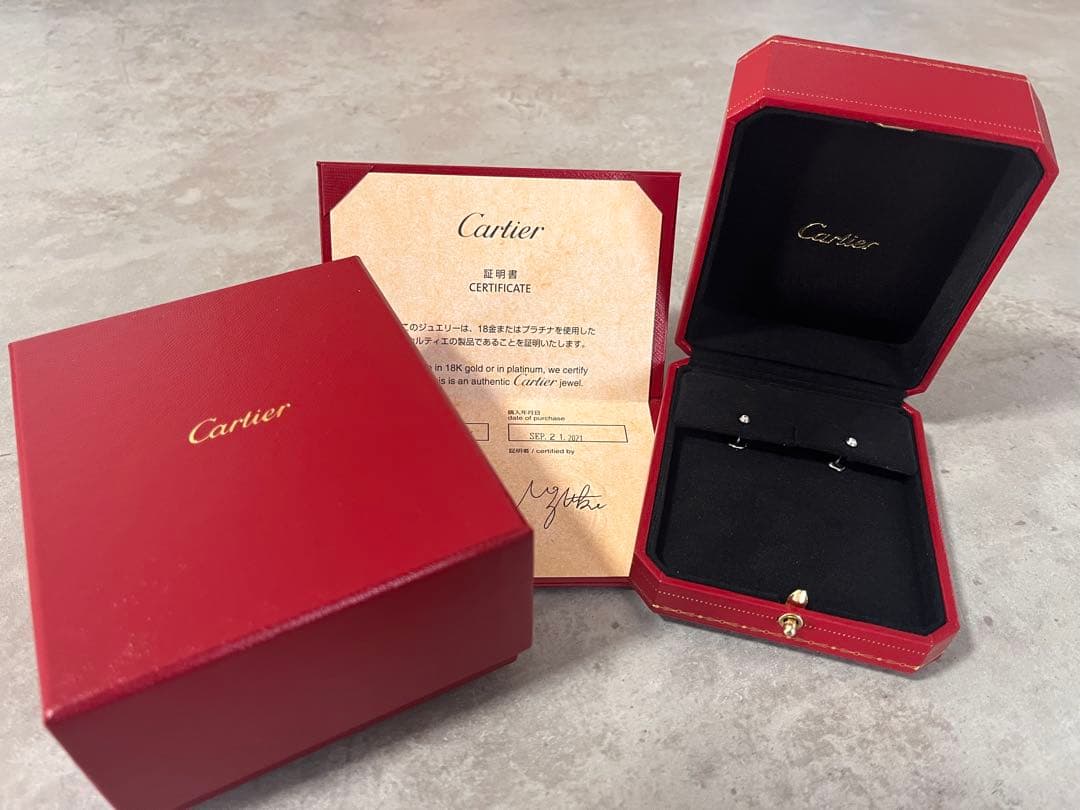 Cartier ダムールイヤリング　XSホワイトゴールド