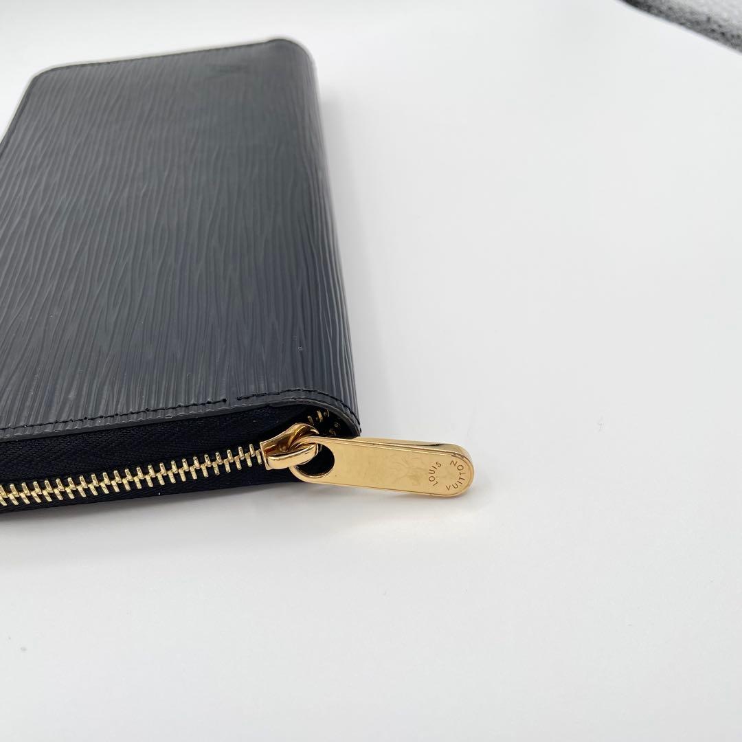 Xマスプレゼントの最終お値下げ！メンズ最高級LOUIS VUITTON 長財布黒