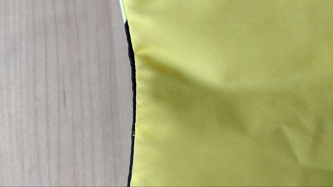 レオナールスポーツ　リバーシブル　中綿ベスト　美品