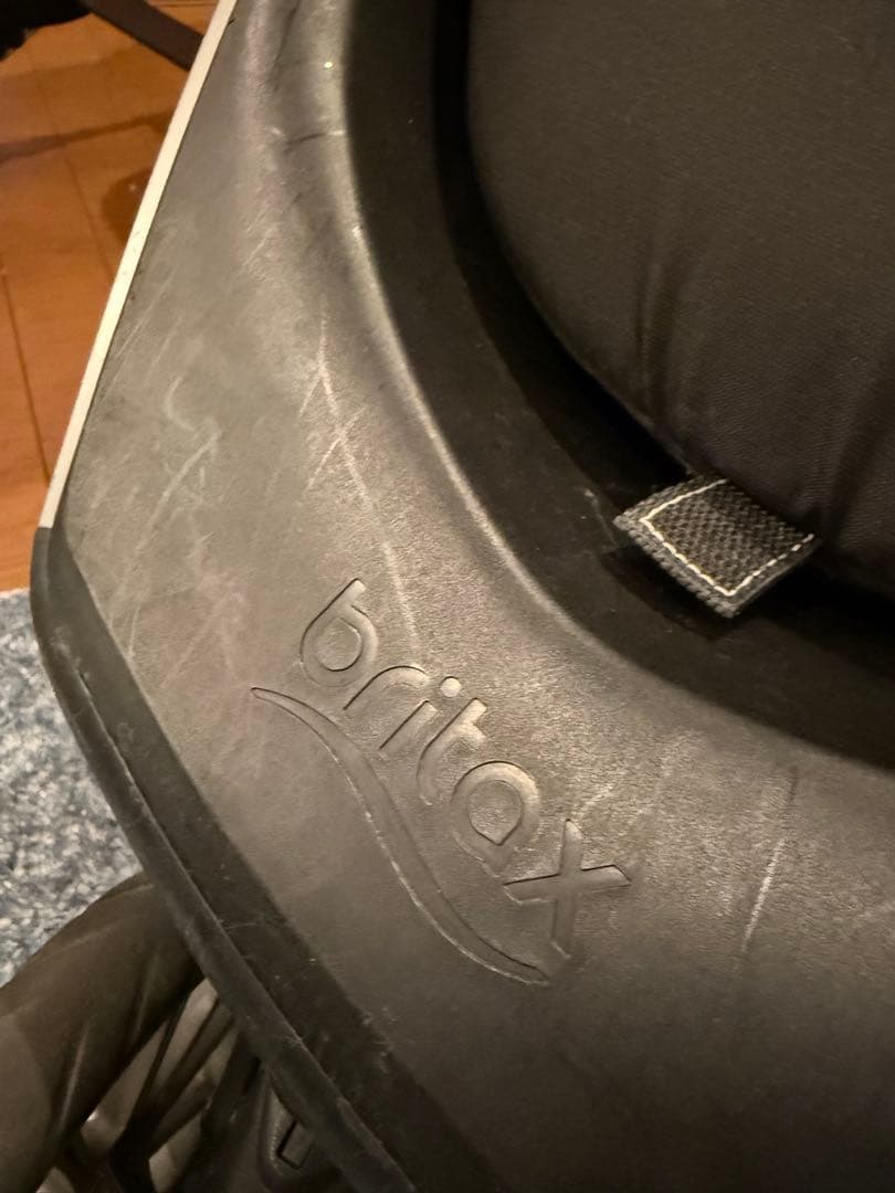 うさぎとパンダ　英国王室御用達britaxベビーカー　トラベルシステム