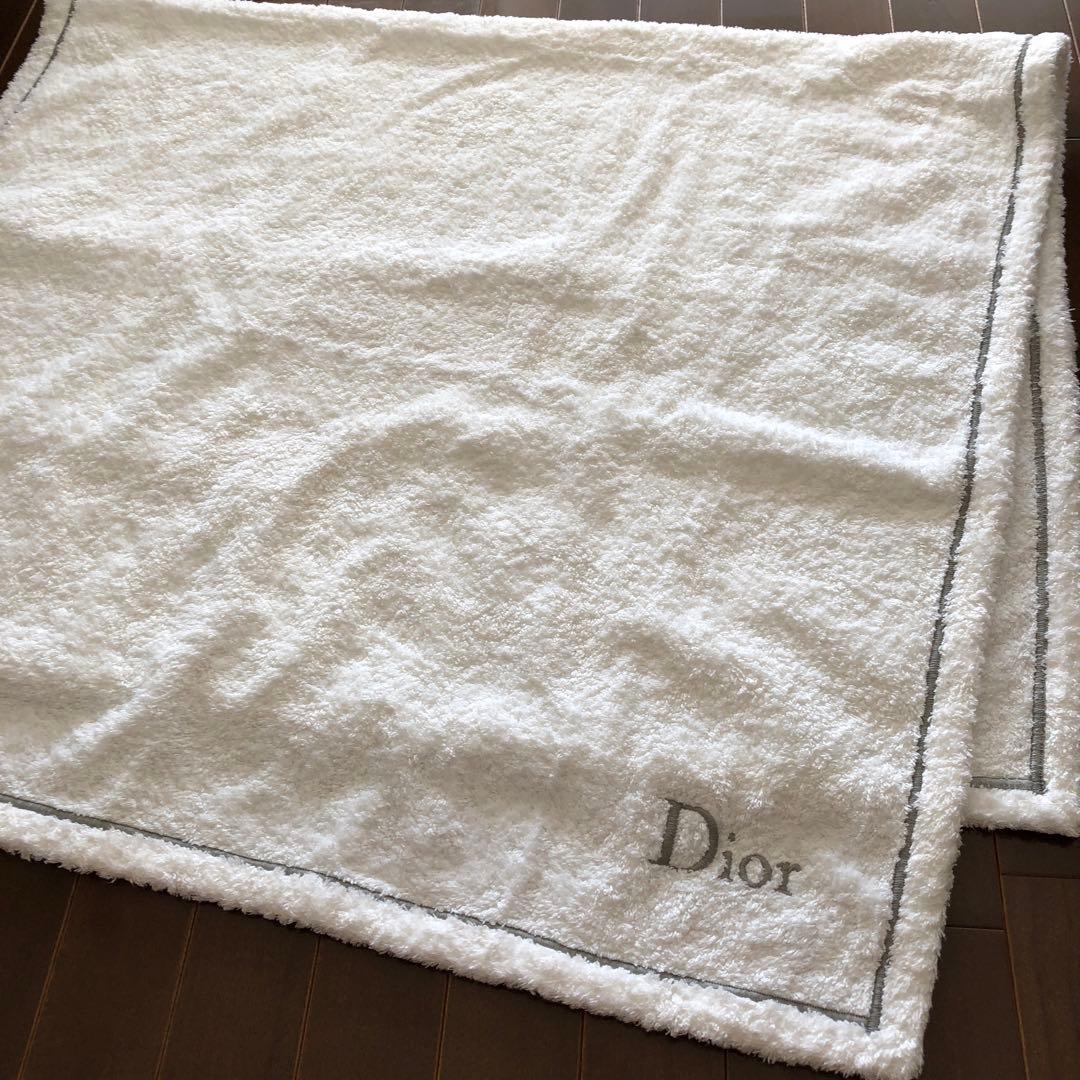 used クリスチャンディオール　フランス製　Dior刺繍　タオル(バスマット)