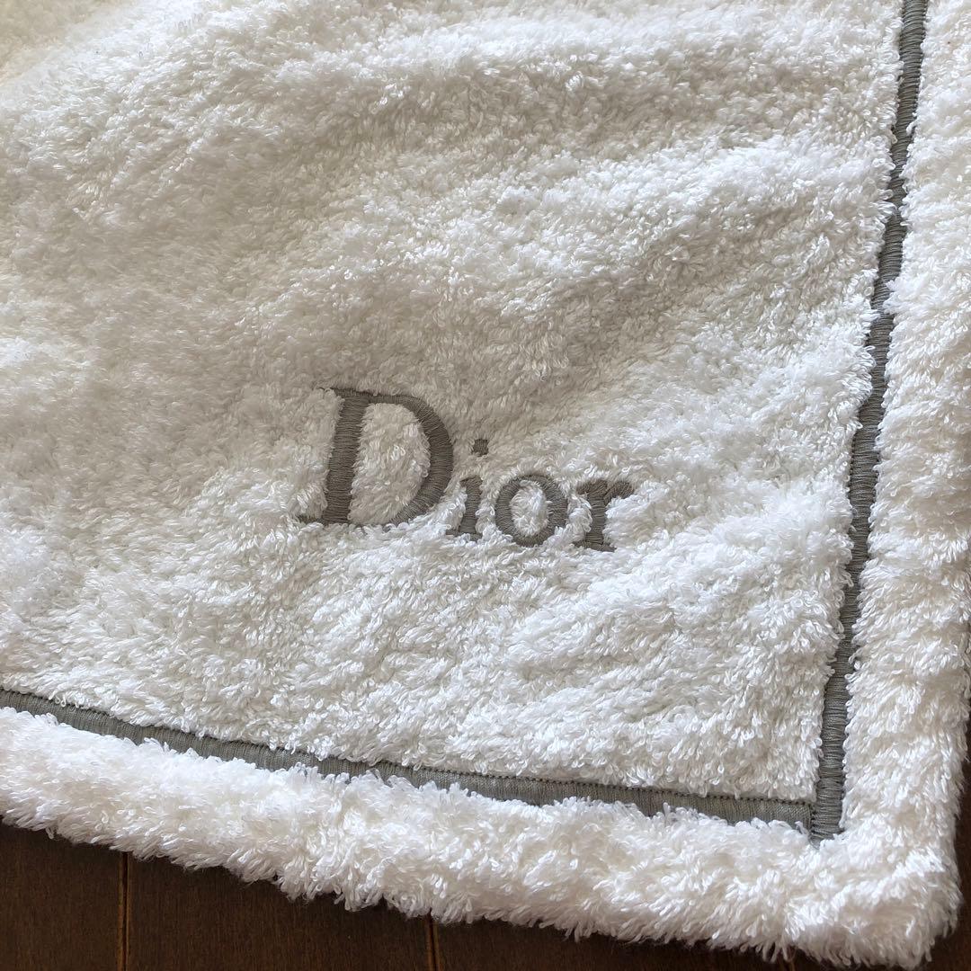 used クリスチャンディオール　フランス製　Dior刺繍　タオル(バスマット)