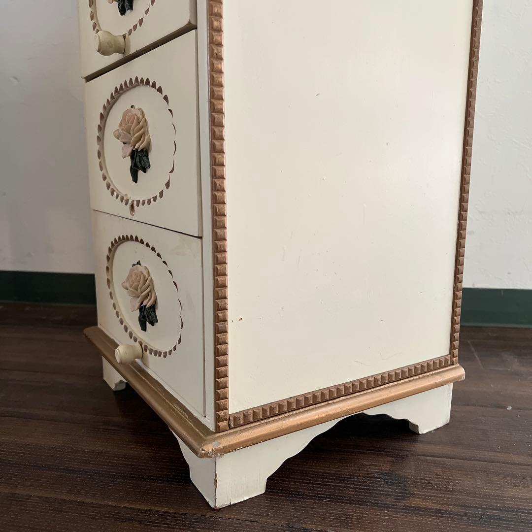 k517r122 フレンチカントリー調 スリムな木製チェスト ローズレリーフ