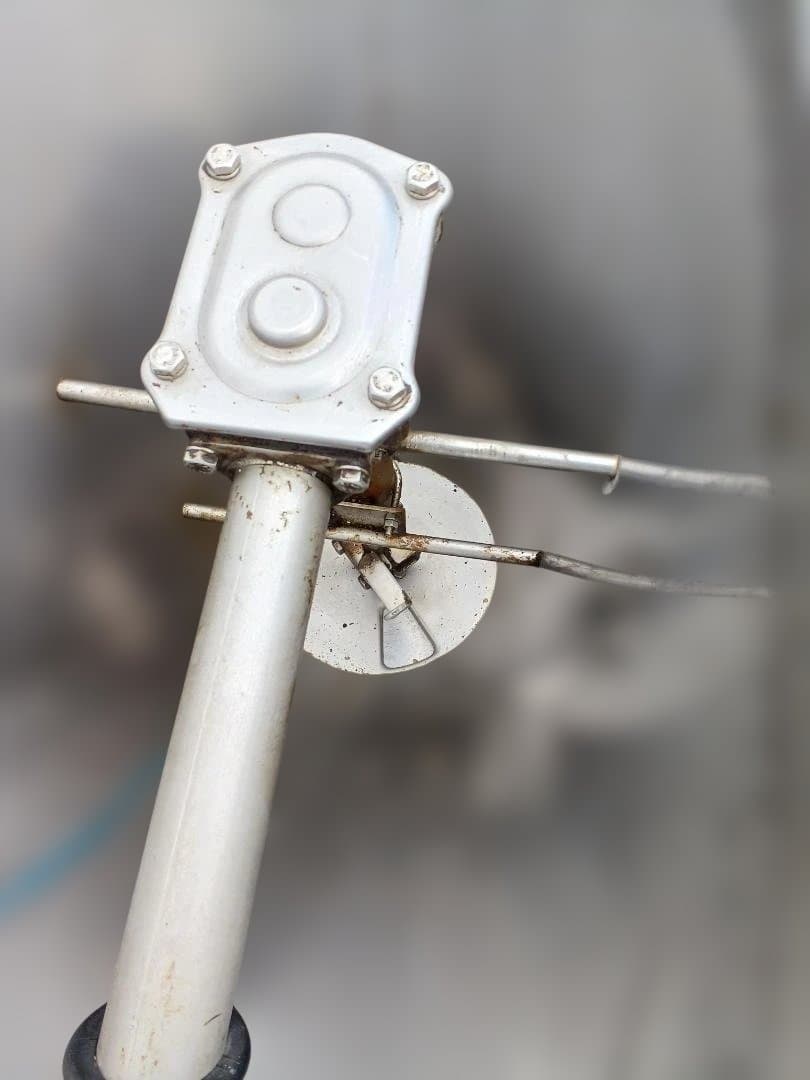 鹿児島　自走肥料散布機　KAWASAKIカワサキ　FS10