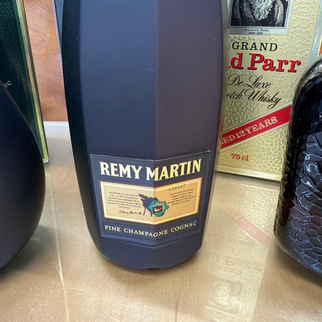 REMY MARTIN、Otaru、Old Parr 古酒3本セット