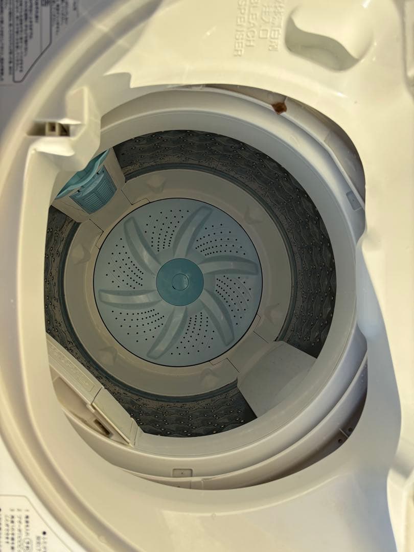 送料無料　東芝 5㎏ 洗濯機【AW-50GMC】