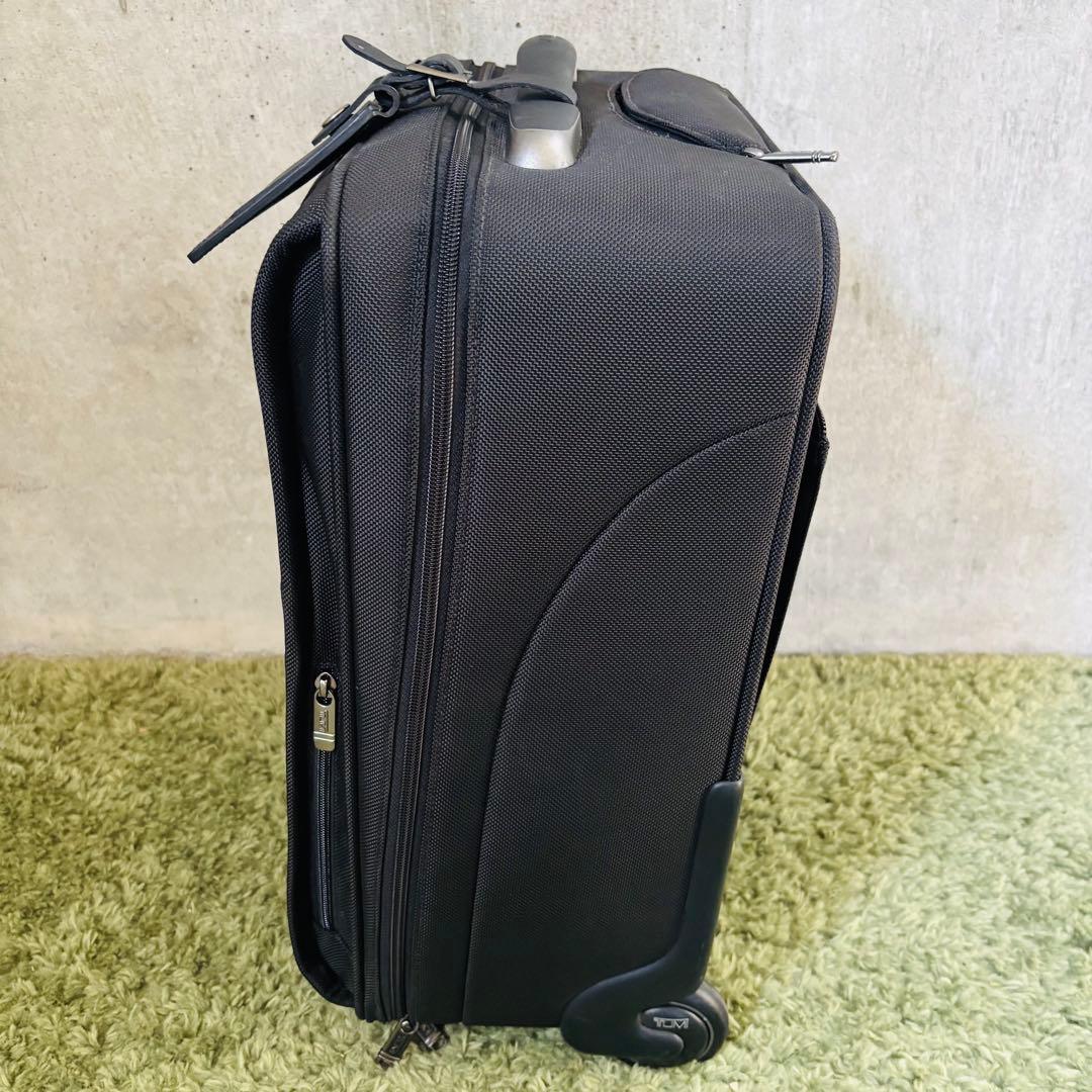 【美品】TUMI トゥミ　26105D4 キャリーケース　2輪　機内持ち込み