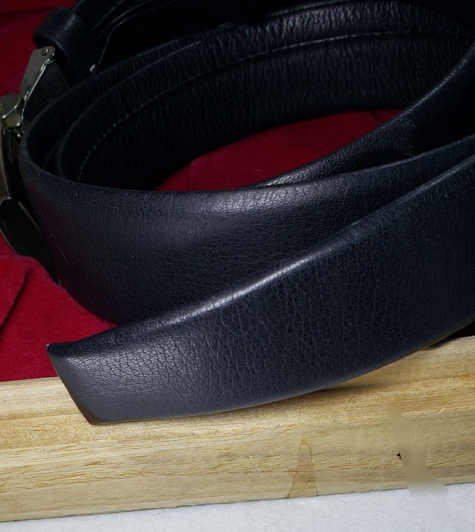 手彫り 牛革ベルト付きバックル 銀製 木箱入り