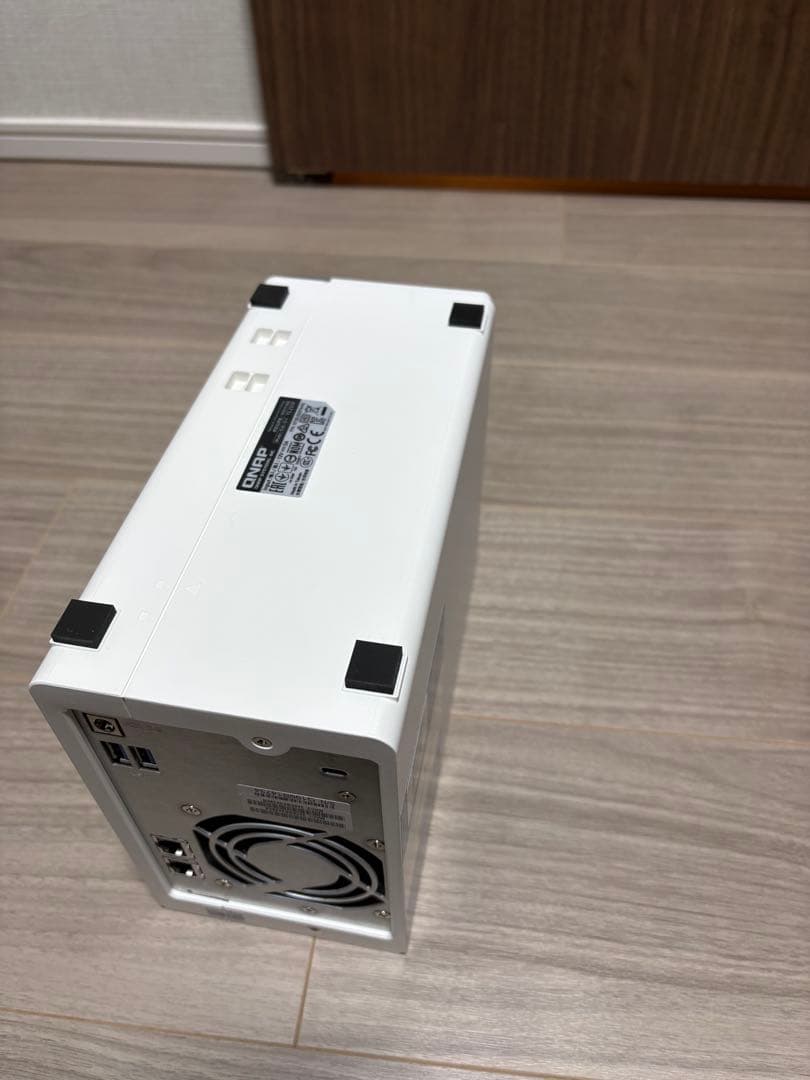 QNAP TS-231P　2ベイNAS USB 3.0 LANポート付き