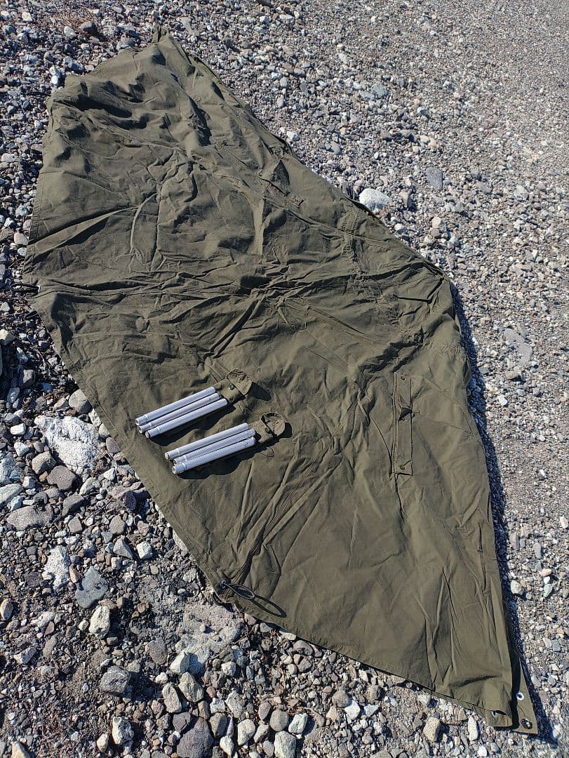 ポーランド軍幕　サイズ2×2枚　サイズ1×1枚