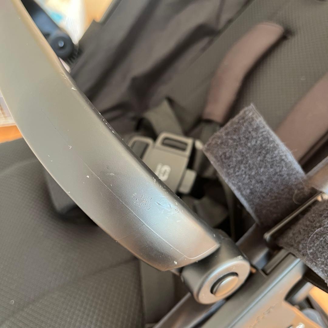 アップリカ Aprica Viit ベビーカー　ブラック