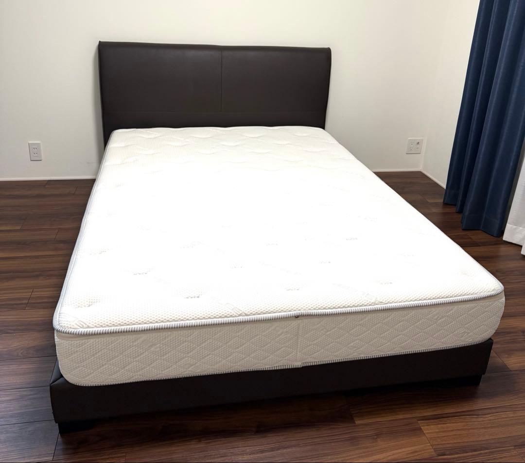 ASLEEPマットレス付きダブルベッド