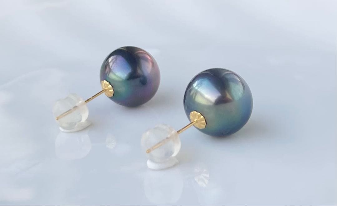 黒蝶真珠 大玉 ピアス K18 絶品照り 南洋パール トップグレード オーロラ