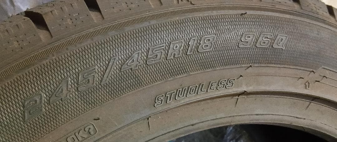その①送料含・日本製造未使用2本　245/45R18　グッドイヤーアイスナビ7