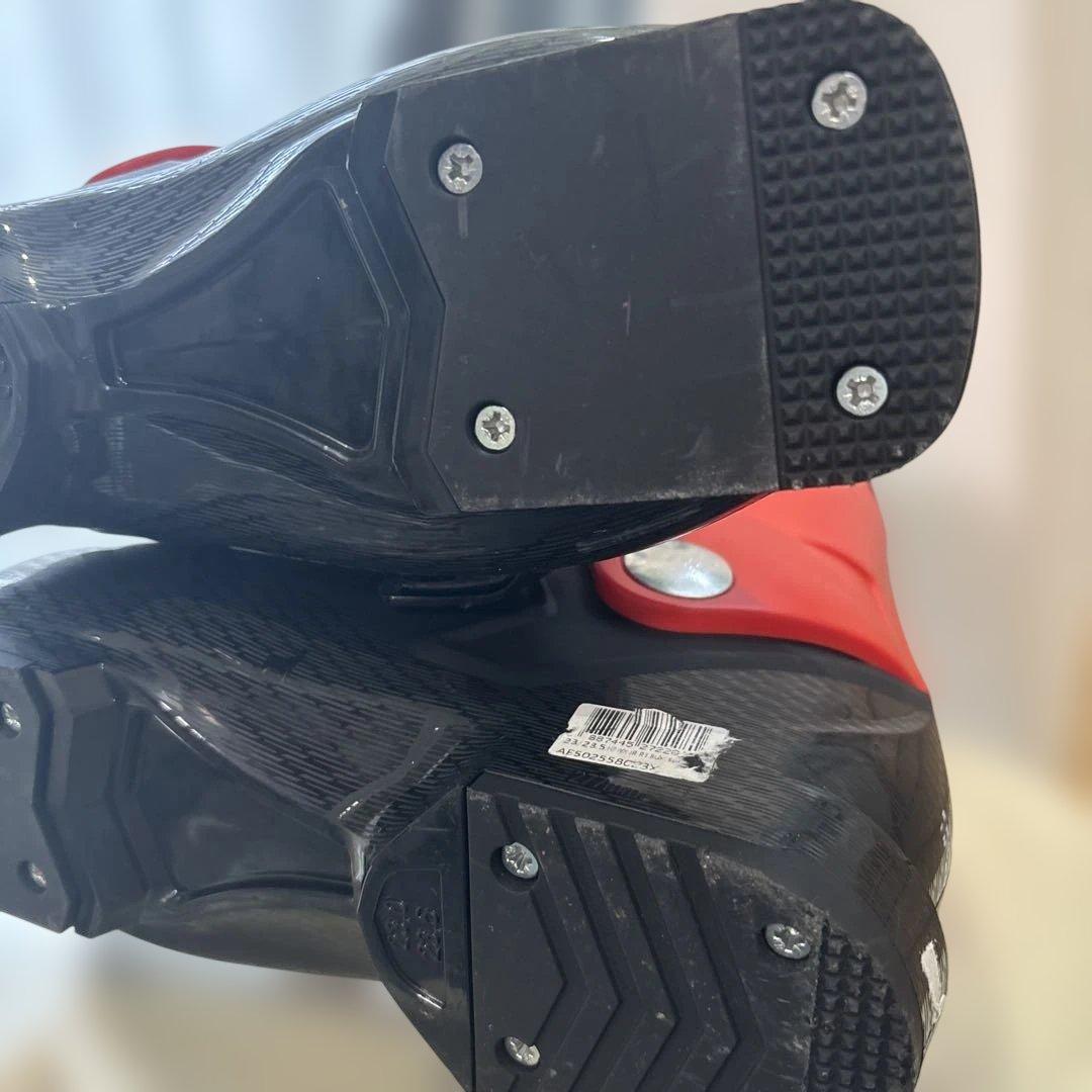 【美品】ATOMIC アトミックジュニア スキーブーツ 23〜23.5