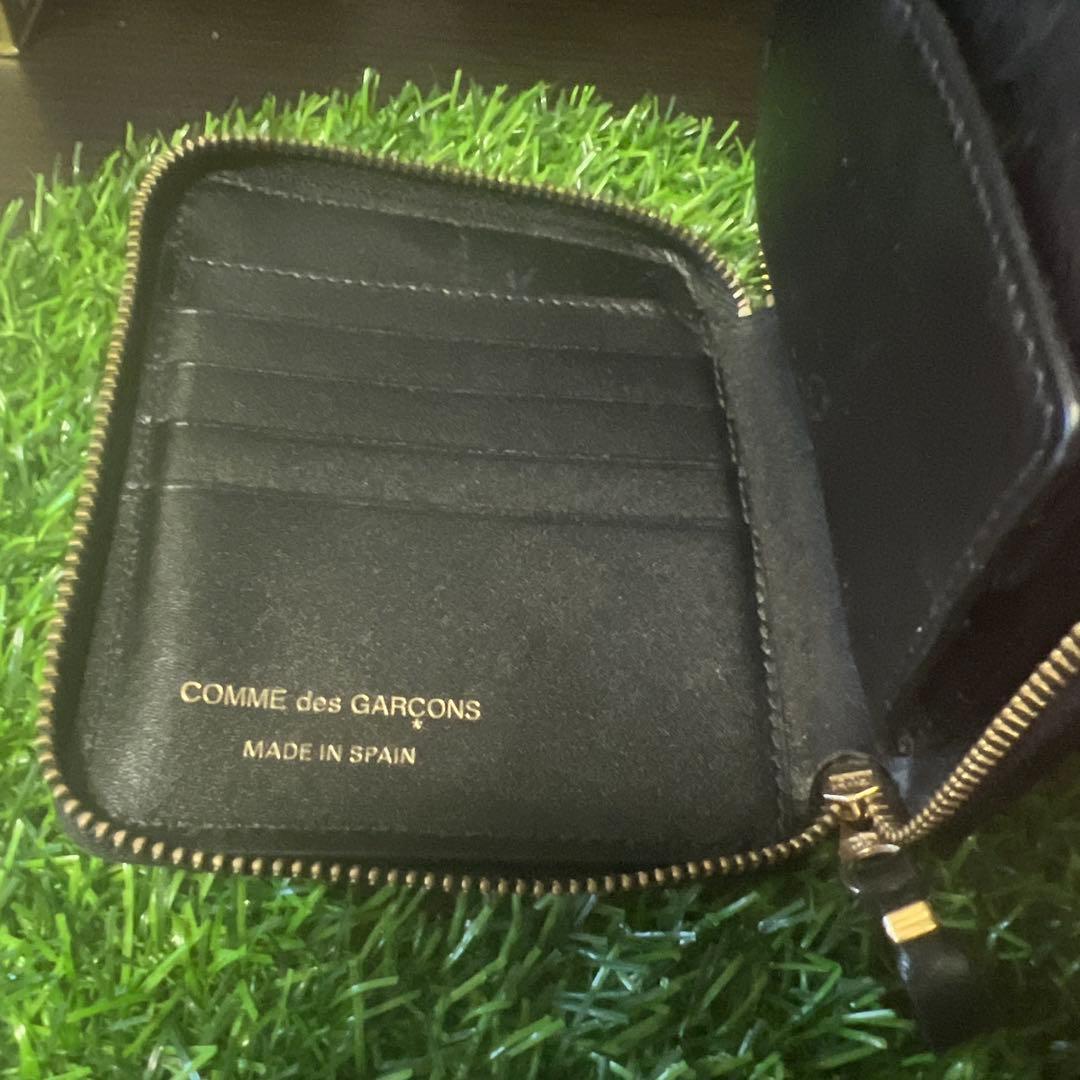 コムデギャルソン　ブラック二つ折り財布　SA2100