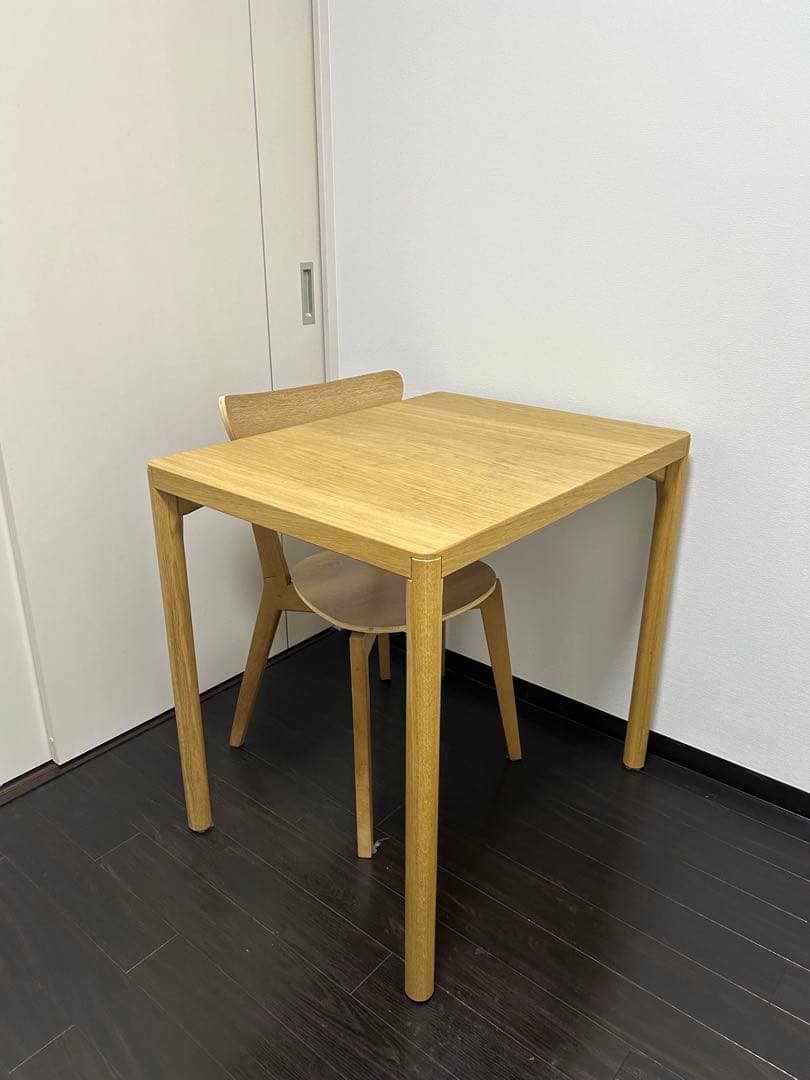 IKEA RAVAROR ダイニングテーブル 60x78cm