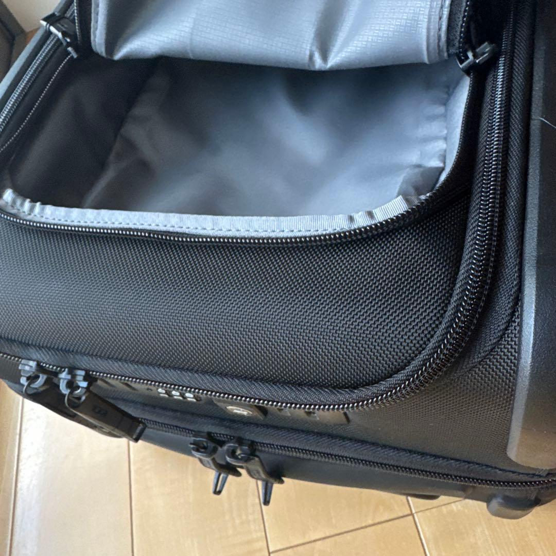 トゥミ TUMI キャリーケース エクスパンダブル 黒 アルファ3