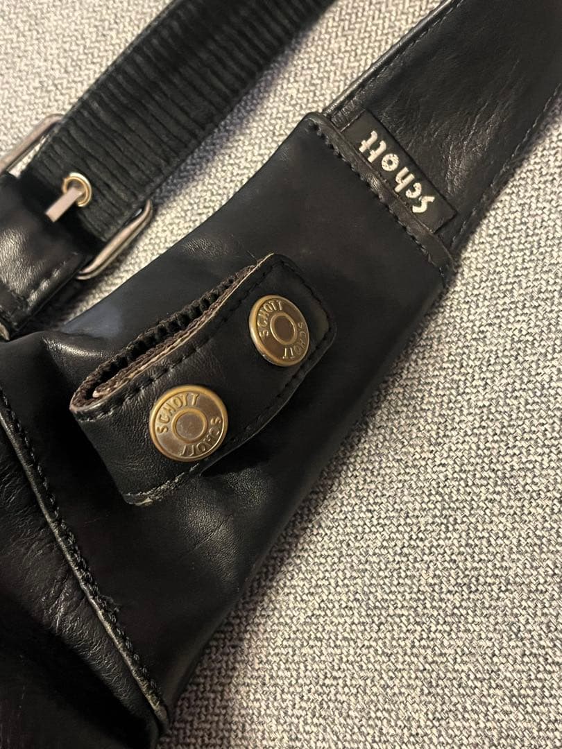 SCHOTT PADDED BODY BAGボディバッグ