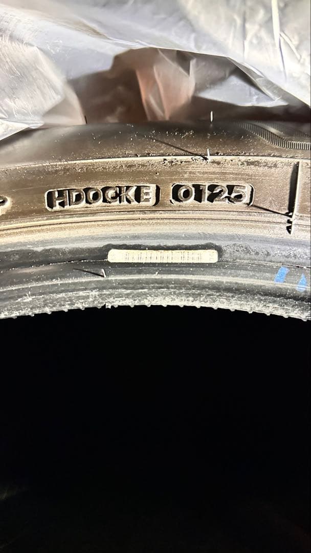 H*3様 スバル　アウトバック純正タイヤ　BT5 ブリヂストン　225-60-1