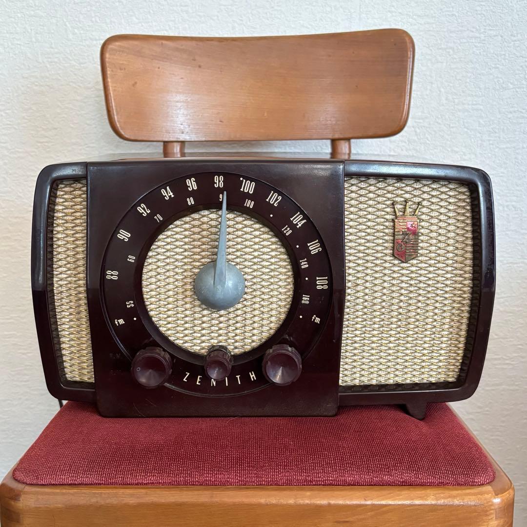 【ZENITH】ヴィンテージ真空管ラジオ　USA AM・FM※動作確認済