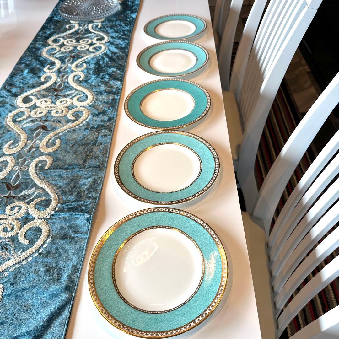 ウェッジウッドユーランダー パウダーターコイズ丸皿20cm磁器5枚