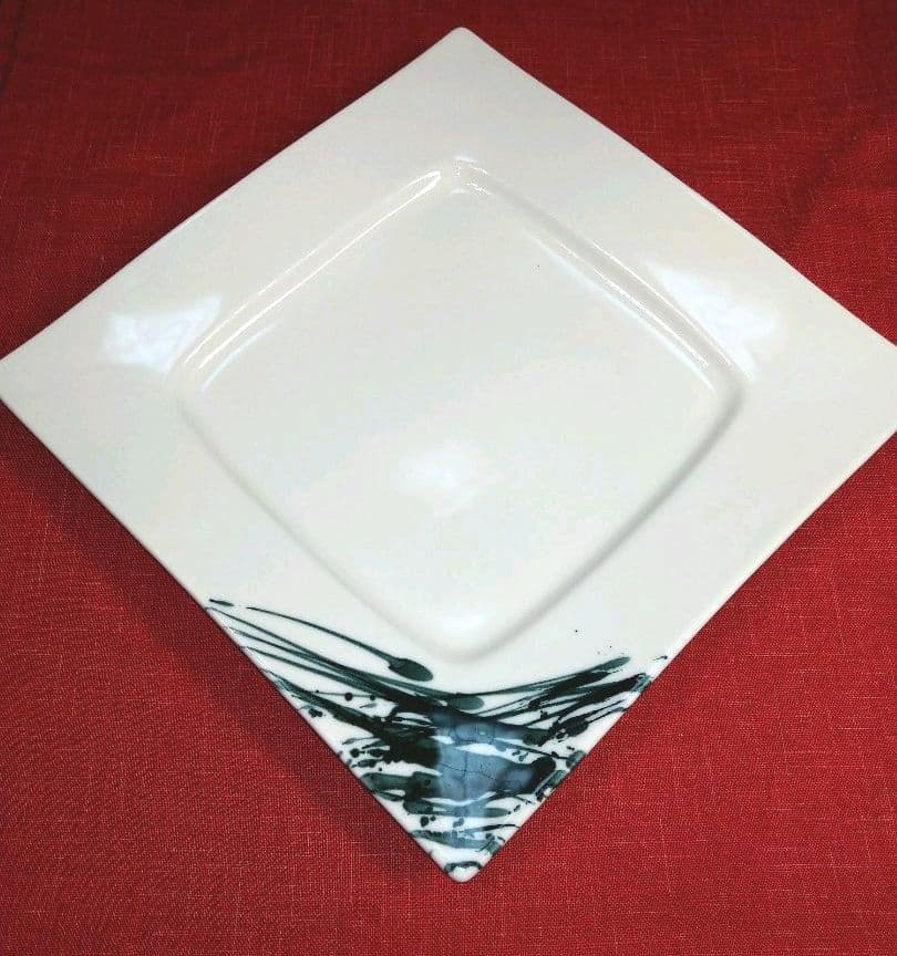 ★高級レストラン・ホテル・旅館気分で♦【トリプルメイン皿3種】２組計６皿セット