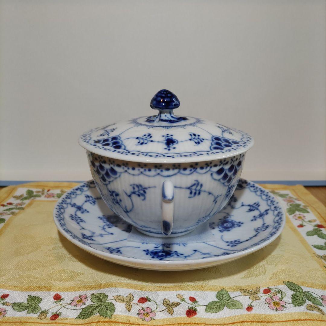 【未使用】ロイヤルコペンハーゲン　ブルーフルーテッド　ハーフレース　スープカップ