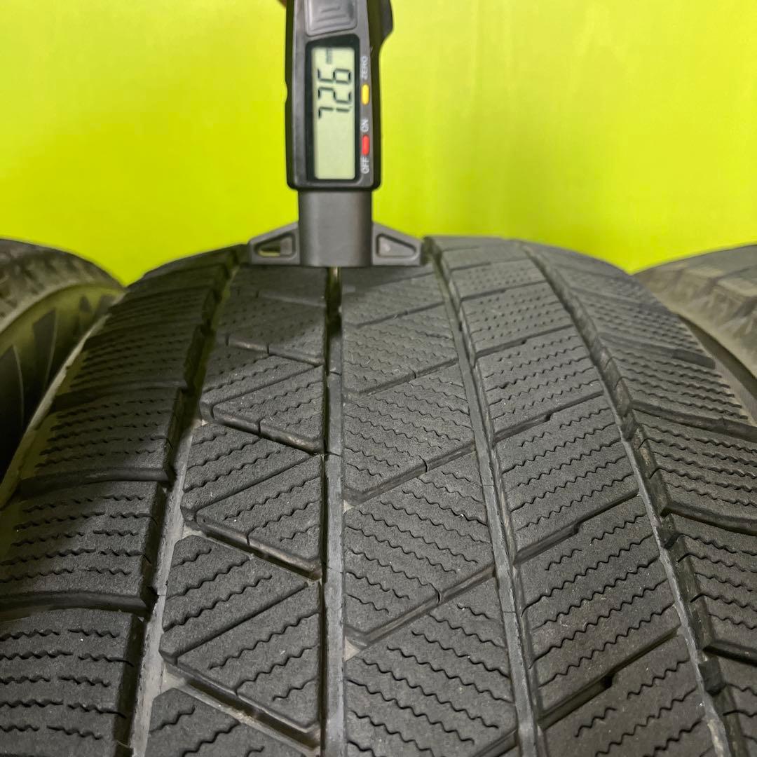kimbox1 ① 2本 VRX3 215/50R17 23年製　溝有り！