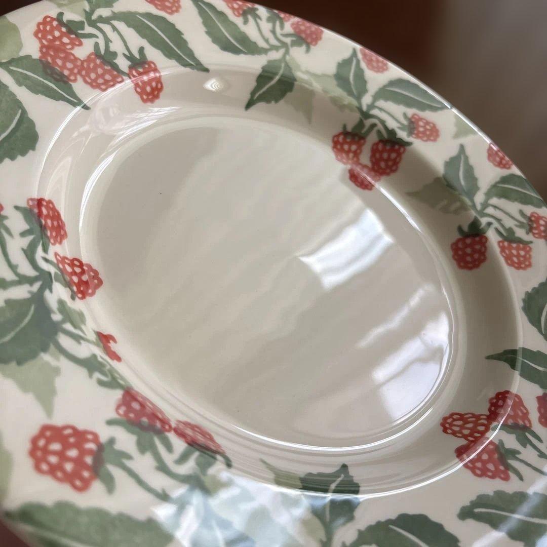 新品　一級品　エマブリッジウォーター　ラズベリー　ディナープレート　L 2枚