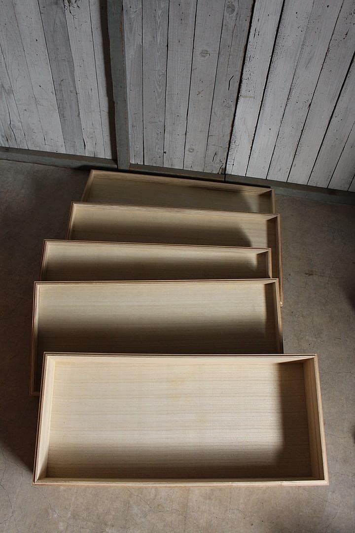 桐の衣装ケース 5段　着物　収納　木箱 タンス　古家具　古民家