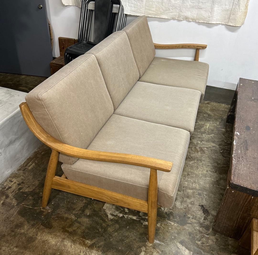 【美品】クラッシュゲート 3人掛けソファ ファブリック 関家具 アルネ 3P