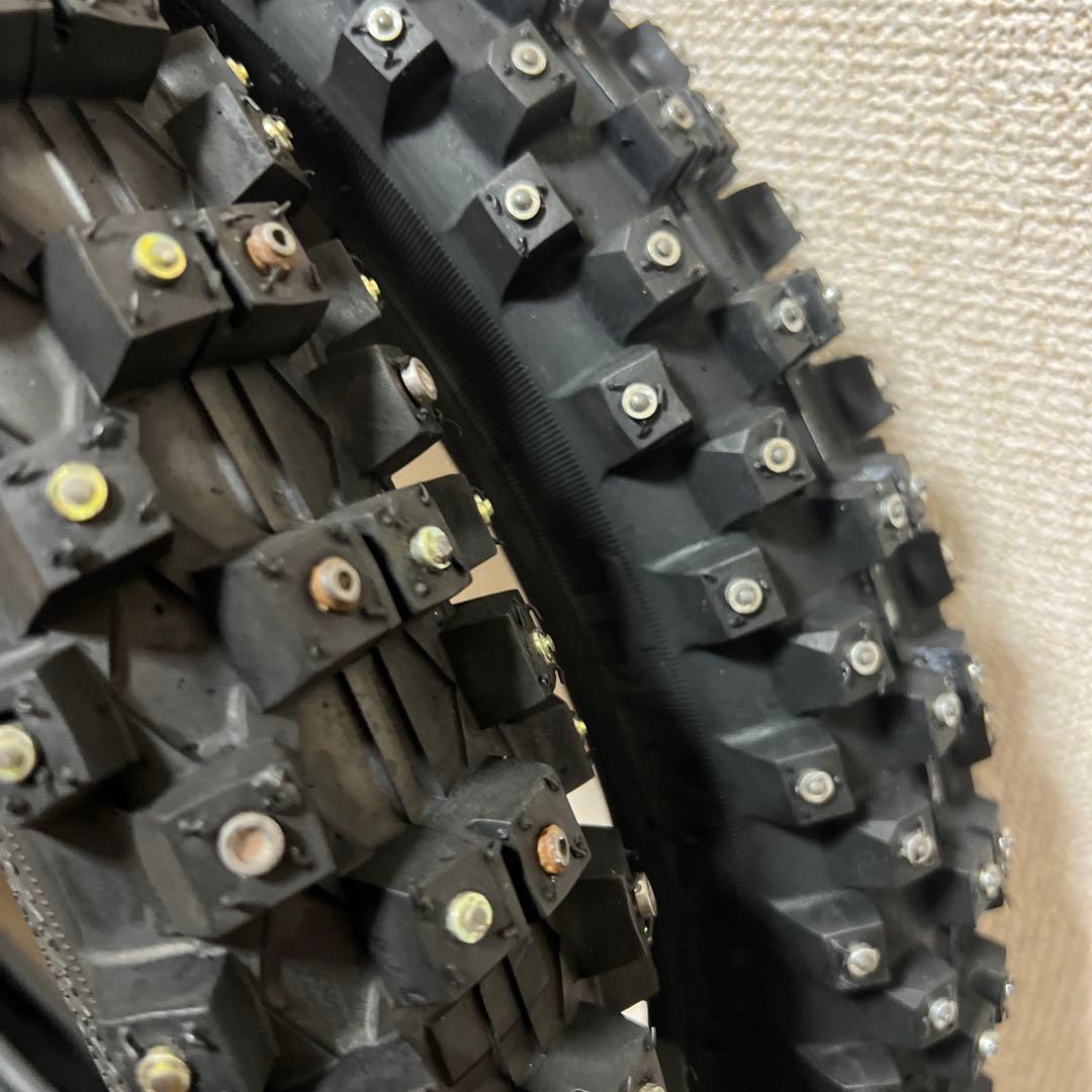 新品未使用スパイクタイヤ　TIMSUN808 2.50-17&2.75-17