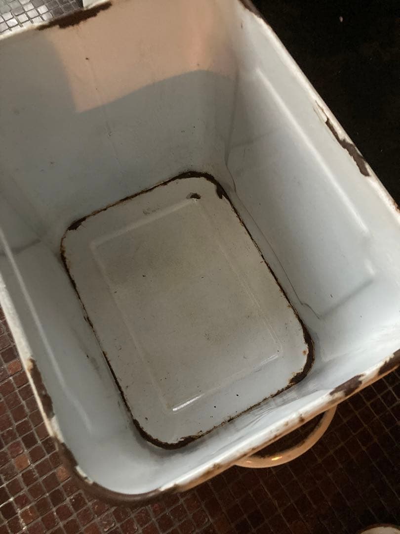 琺瑯ブレッドボックス　★アンティーク